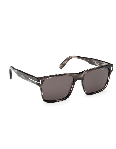 Occhiali da sole Tom Ford FT1205 56A disponibili online da Ottica Ricci