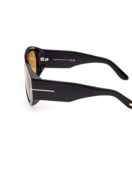 Occhiali sole Tom Ford FT1044 01e disponibili online da Ottica Ricci