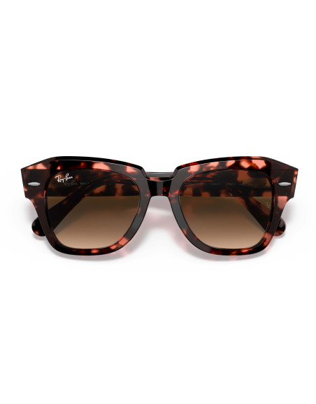 Occhiali da sole Ray-Ban 2186 133451 disponibili online da Ottica Ricci