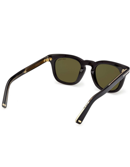 Occhiali da sole Tom Ford FT1326 01N disponibili online da Ottica Ricci
