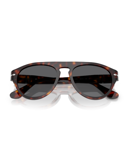 Occhiali da sole Persol 3370S 24/B1 disponibili online da Ottica Ricci