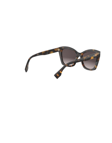 Fendi FE40151I occhiali da sole disponibili online da Ottica Ricci