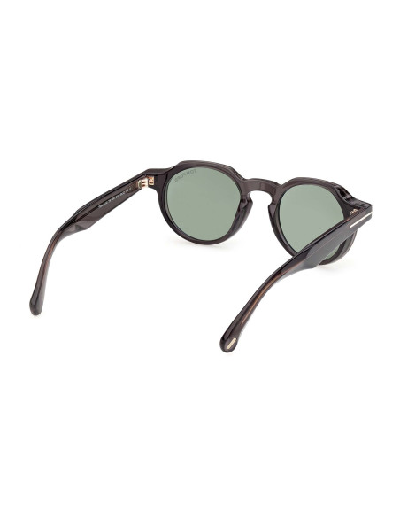 Occhiali da sole Tom Ford FT1358 20N disponibili online da Ottica Ricci