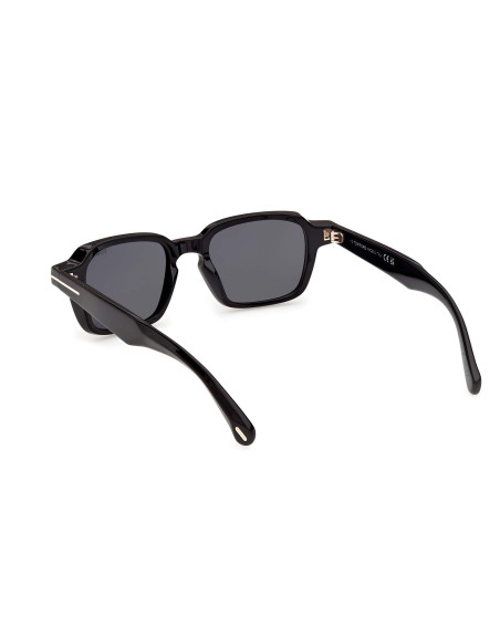 Occhiali da sole Tom Ford FT1359 01A disponibili online da Ottica Ricci