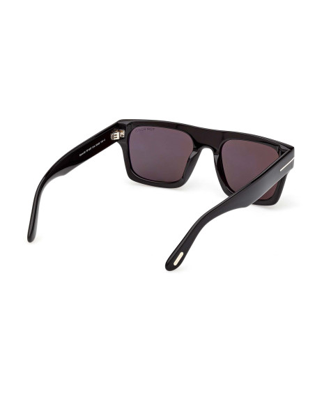 Occhiali da sole Tom Ford FT1337 01a disponibili online da Ottica Ricci